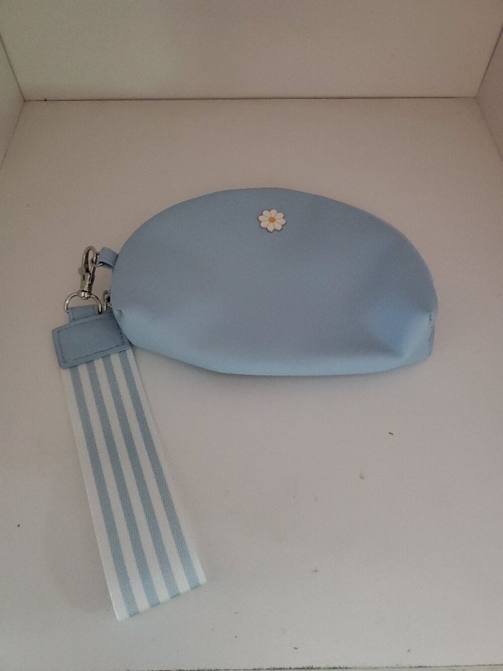 Small Accessory/Makeup Bag - Picture 1 of 3